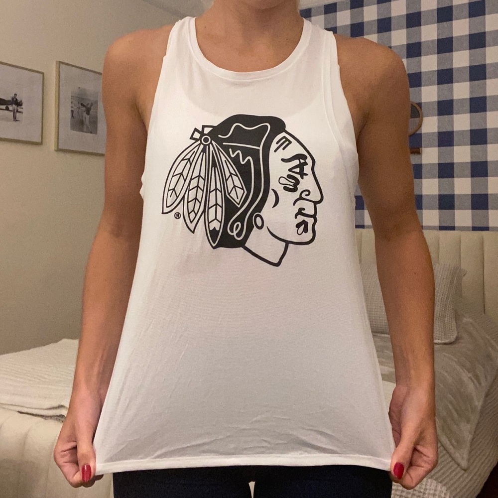Lululemon Tank Chicago Blackhawks Hockey Size 4
